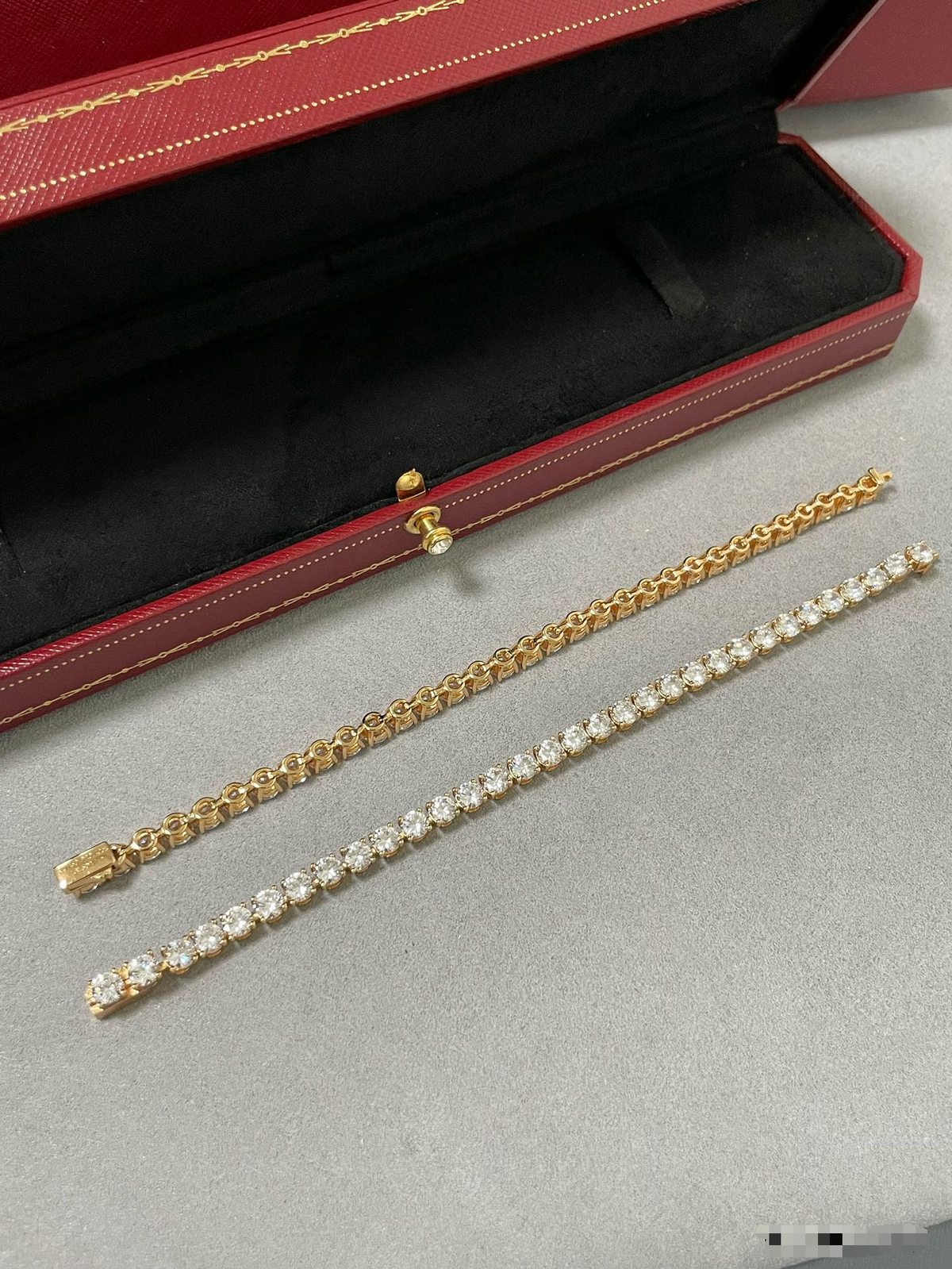 [Stellar Jewelry]TENNIS BRACELET WITH FULL DIAMOND SETTING