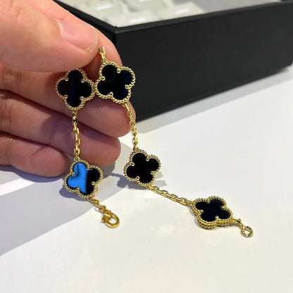 [Stellar Jewelry] CLOVER 5 MOTIF ONYXS BRACELET COLLECTION