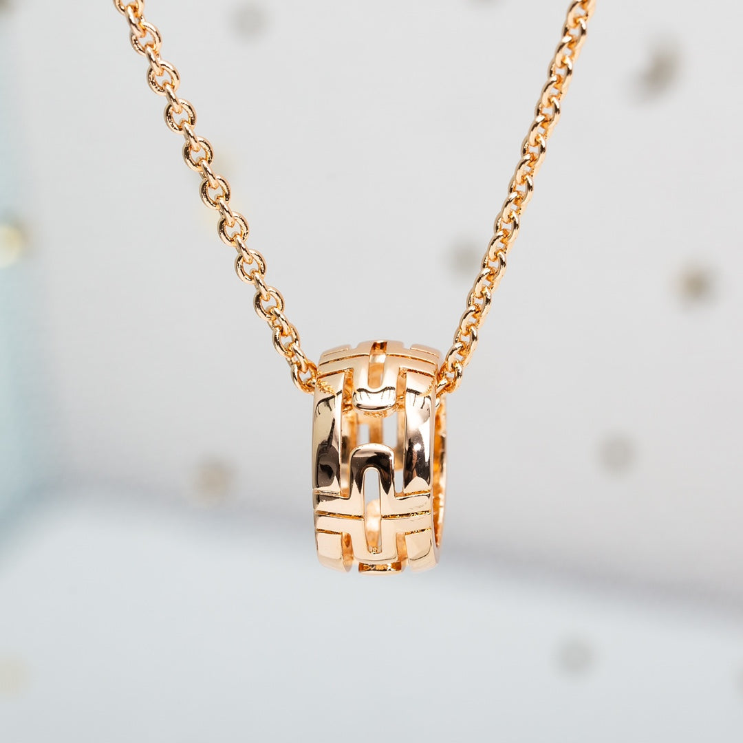 [Stellar Jewelry]PARENTESI NECKLACE PINK GOLD