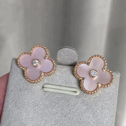 [Stellar Jewelry]CLOVER MEDIUM 1 MOTIFS  PINK MOP DIAMOND EARRINGS