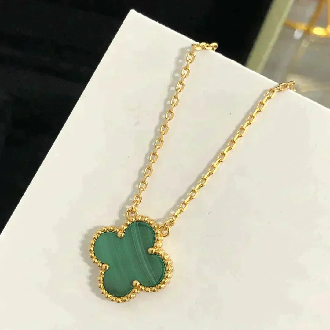 [Stellar Jewelry]CLOVER 15MM MALACHITE SINGLE FLOWER  NECKLACE