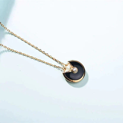 [Stellar Jewelry]AMULETTE GOLD CARNELIAN ONYX NECKLACE