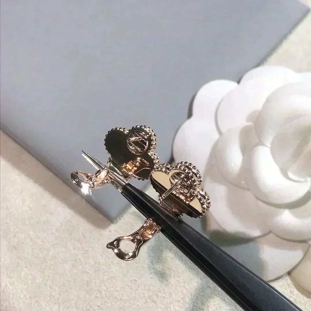[Stellar Jewelry]CLOVER MEDIUM 1 MOTIFS  PINK MOP DIAMOND EARRINGS