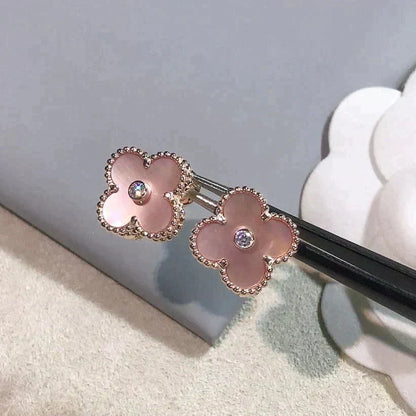 [Stellar Jewelry]CLOVER MEDIUM 1 MOTIFS  PINK MOP DIAMOND EARRINGS