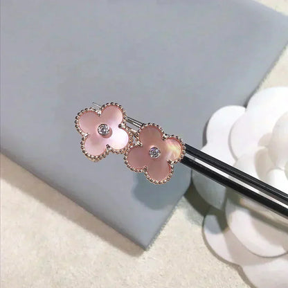 [Stellar Jewelry]CLOVER MEDIUM 1 MOTIFS  PINK MOP DIAMOND EARRINGS