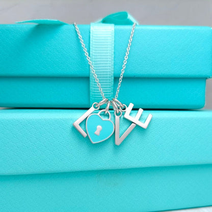 [Stellar jewels]LOVE TEXT PEDANT NECKLACE