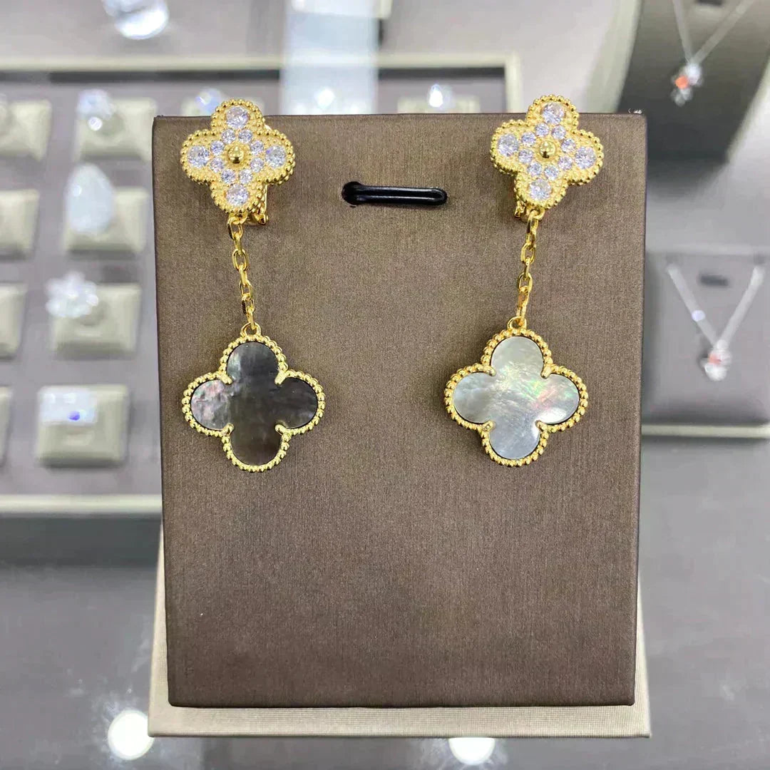 [Stellar Jewelry]CLOVER  2 MOTIFS  DIAMOND  EARRINGS (MULTIPLE CHOICESç´