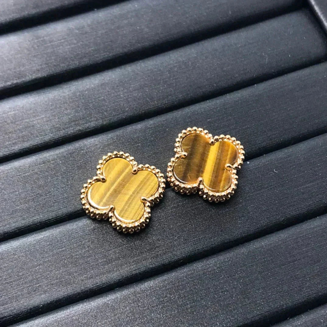 [Stellar Jewelry]CLOVER MEDIUM 1 MOTIFS TIGER EYE EARRINGS