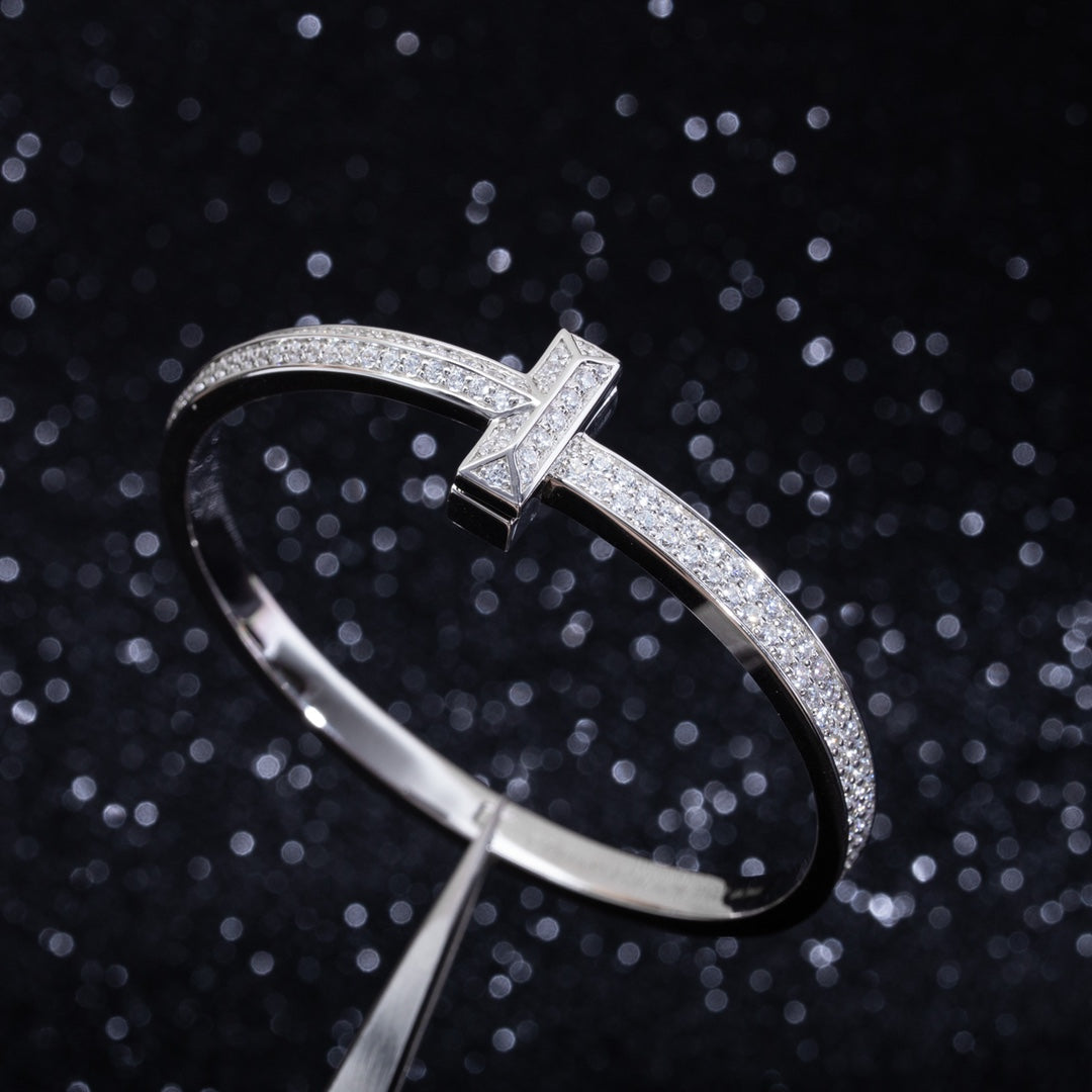 [Stellar jewels]WIDE DIAMONDS HINGED BANGLE SILVER