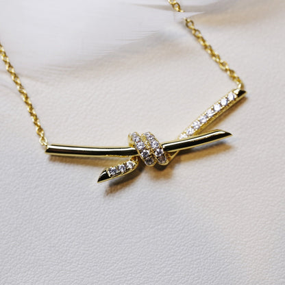 [Stellar jewels]KNOT NECKLACE GOLD DIAMONDS