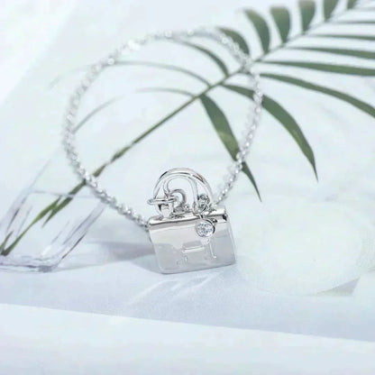 [Stellar Jewelry]AMULETTE PEDANT SILVER NECKLACE