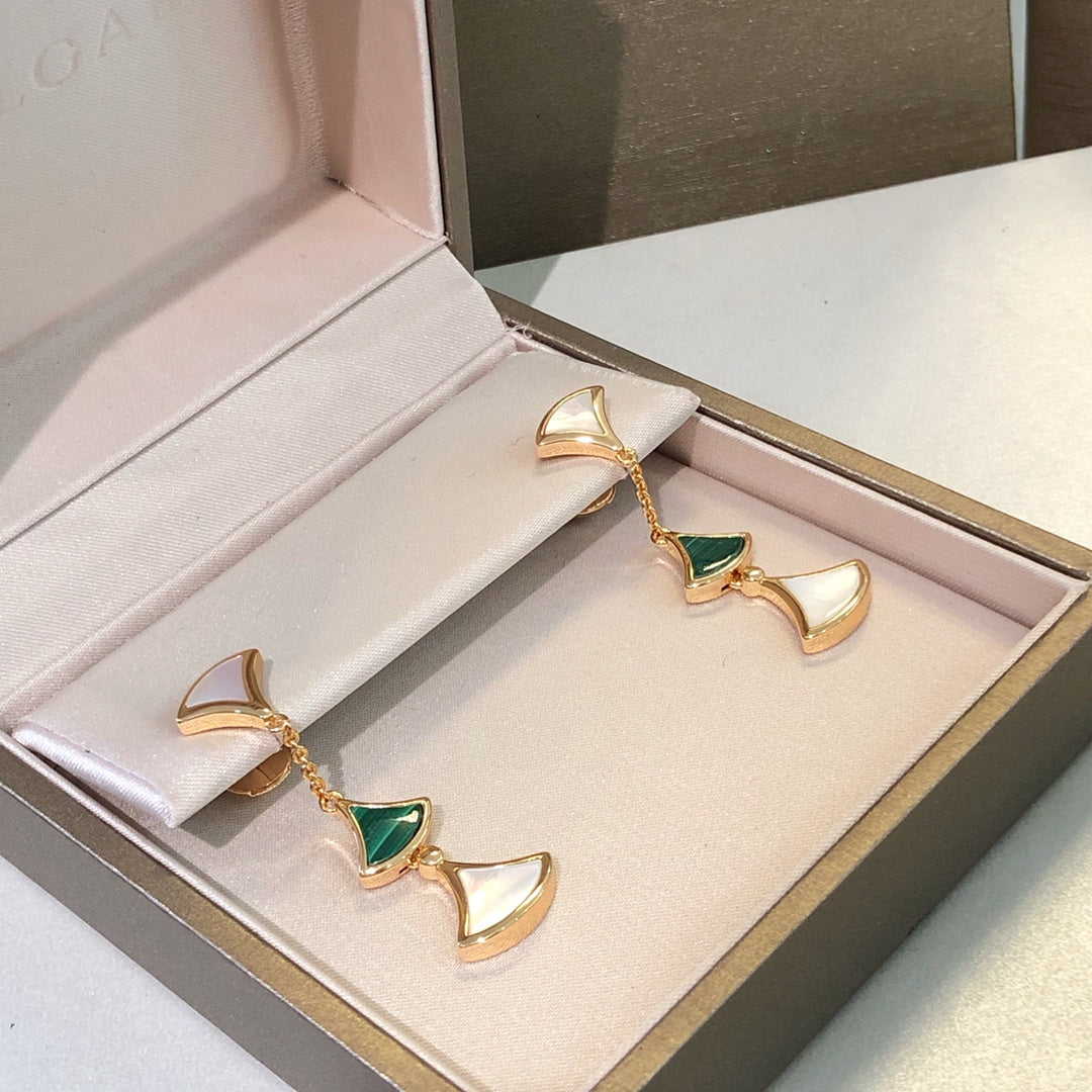 [Stellar Jewelry]DREAM EARRINGS 3 MOTIFS MALACHITE MOP PINK GOLD