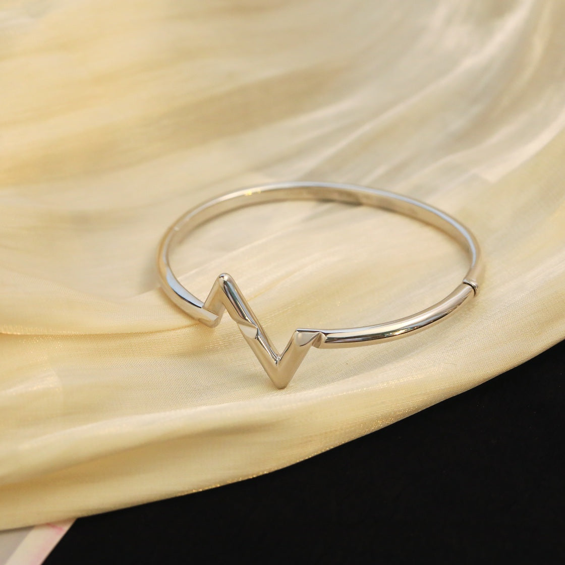 [Stellar Jewelry]VOLTE UPSITE DOWN BRACELET