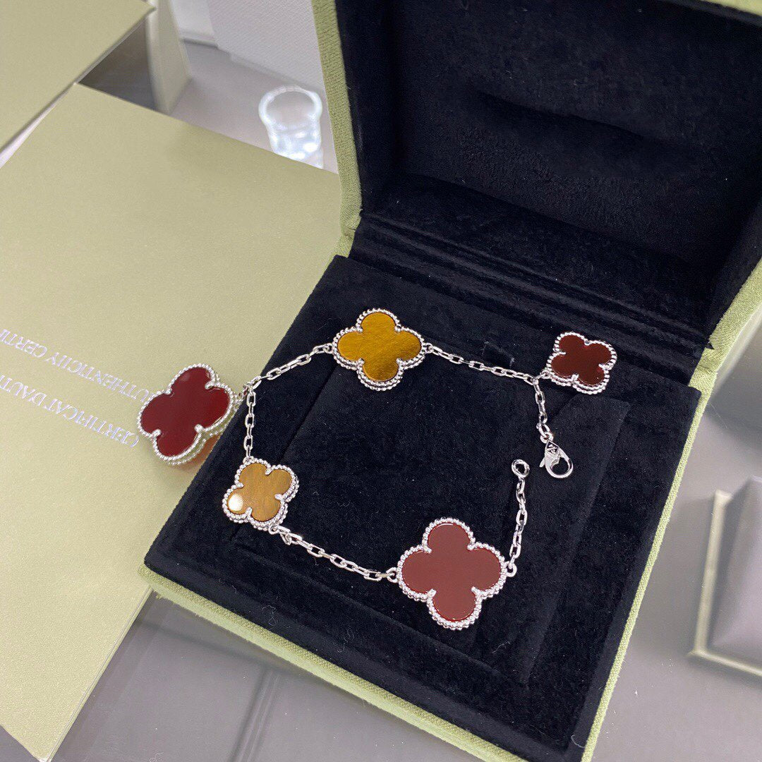 [Stellar Jewelry]CLOVER 5 MOTIFS SIVLER CARNELIAN TIGER EYE BRACELET