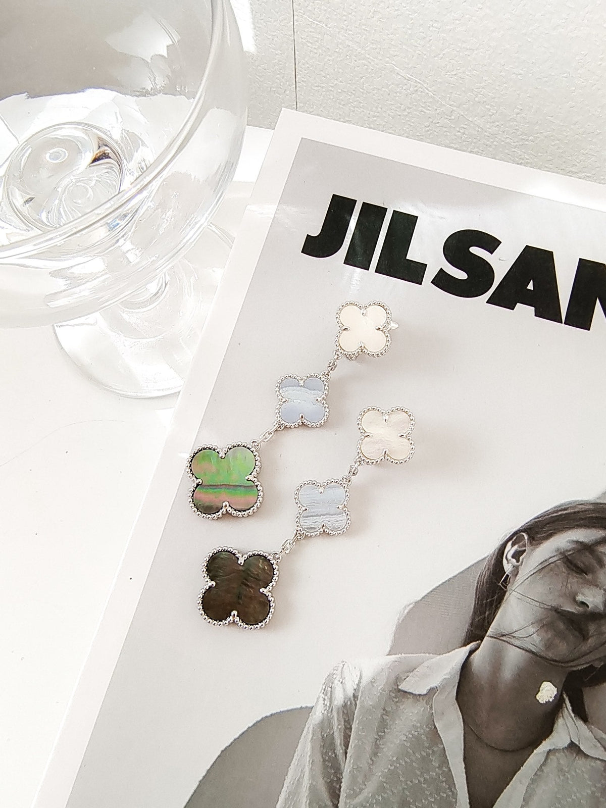 [Stellar Jewelry]CLOVER 3 MOTIFS CHALCEDONY DARK MOP SILVER EARRINGS
