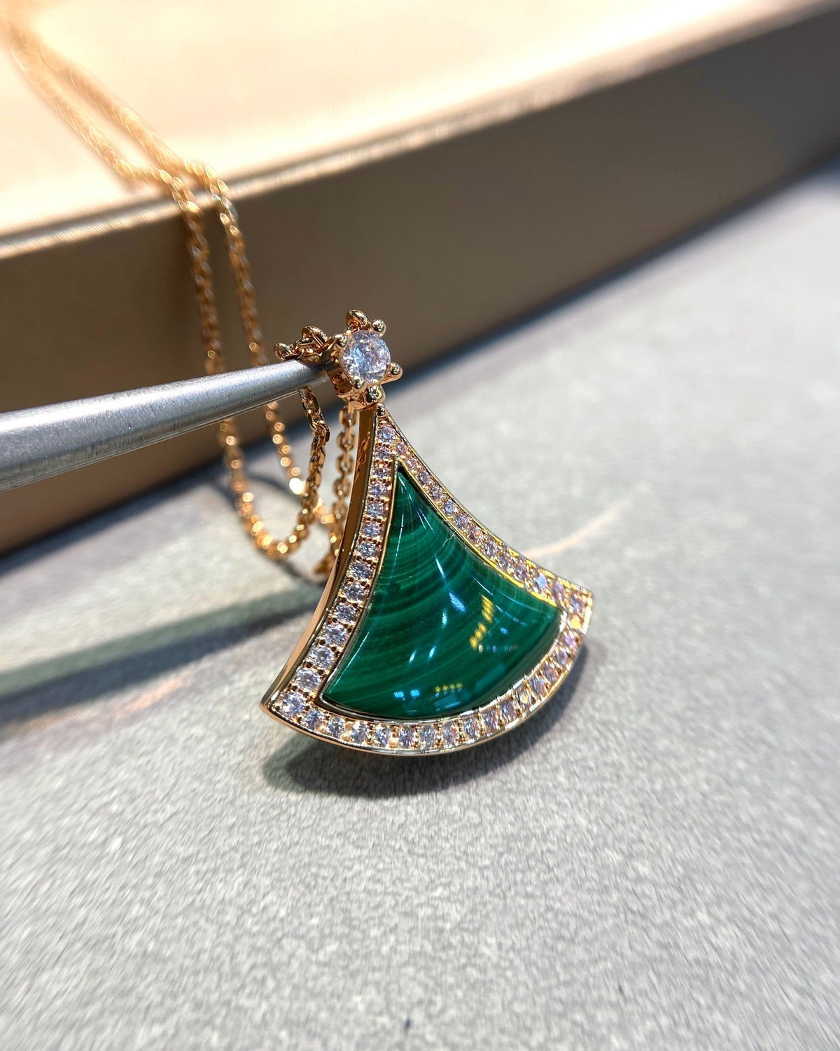[Stellar Jewelry]DREAM MALACHITE DIAMOND PAVED PINK GOLD NECKLACE