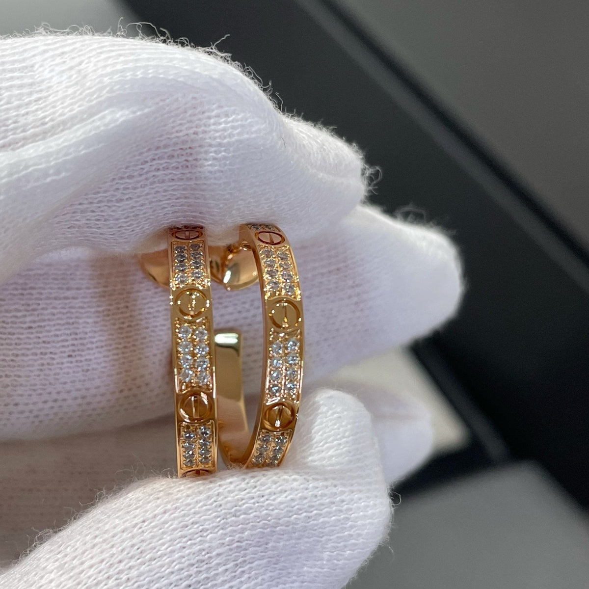 [Stellar Jewelry]LOVE DIAMOND PINK GOLD HOOP EARRINGS
