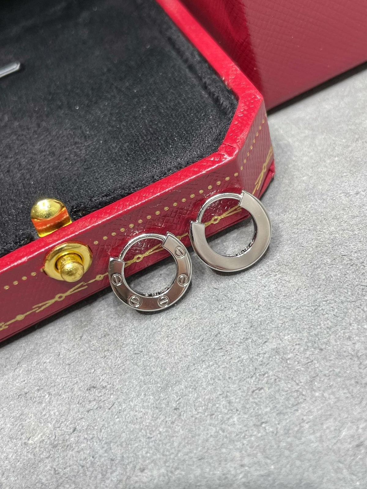 [Stellar Jewelry]LOVE MINI EARRINGS