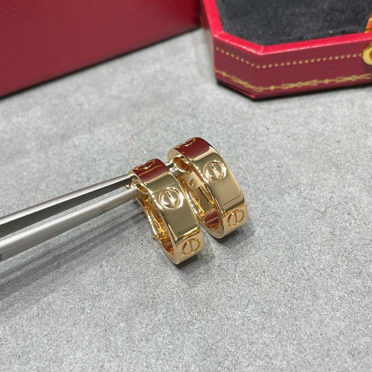 [Stellar Jewelry]LOVE 5.5MM EARRINGS