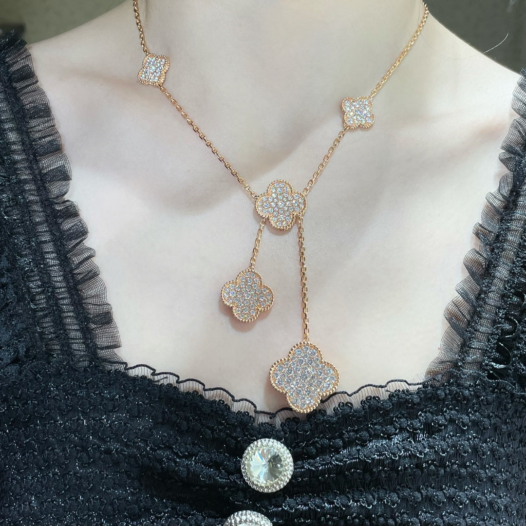 [Stellar Jewelry]CLOVER 6 MOTIF DIAMOND PAVED NECKLACE