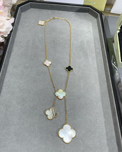 [Stellar Jewelry]CLOVER 6 MOTIF MOP ONYX GOLD NECKLACE