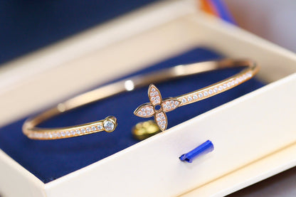 [Stellar Jewelry]IDYLLE PINK GOLD OPEN BRACELET DIAMOND PAVED