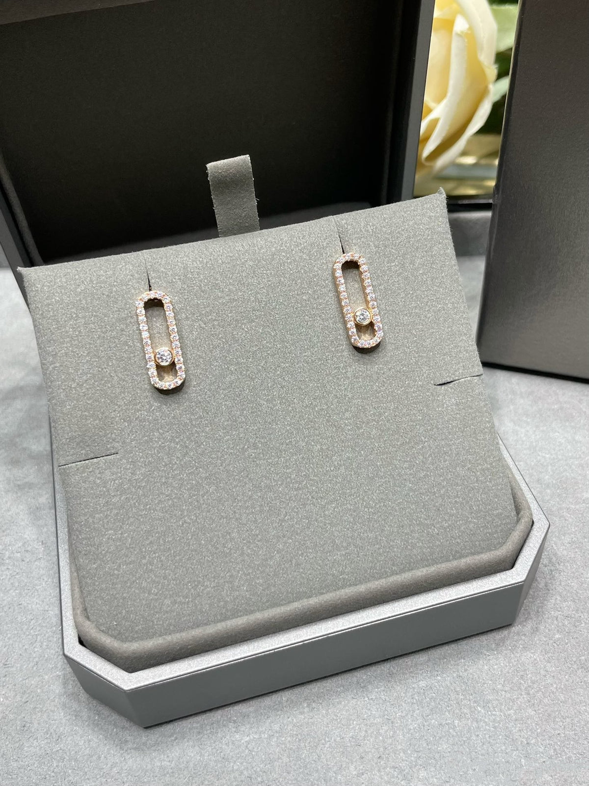 [Stellar Jewelry]MOVE UNO STUD DIAMOND PAVED EARRINGS