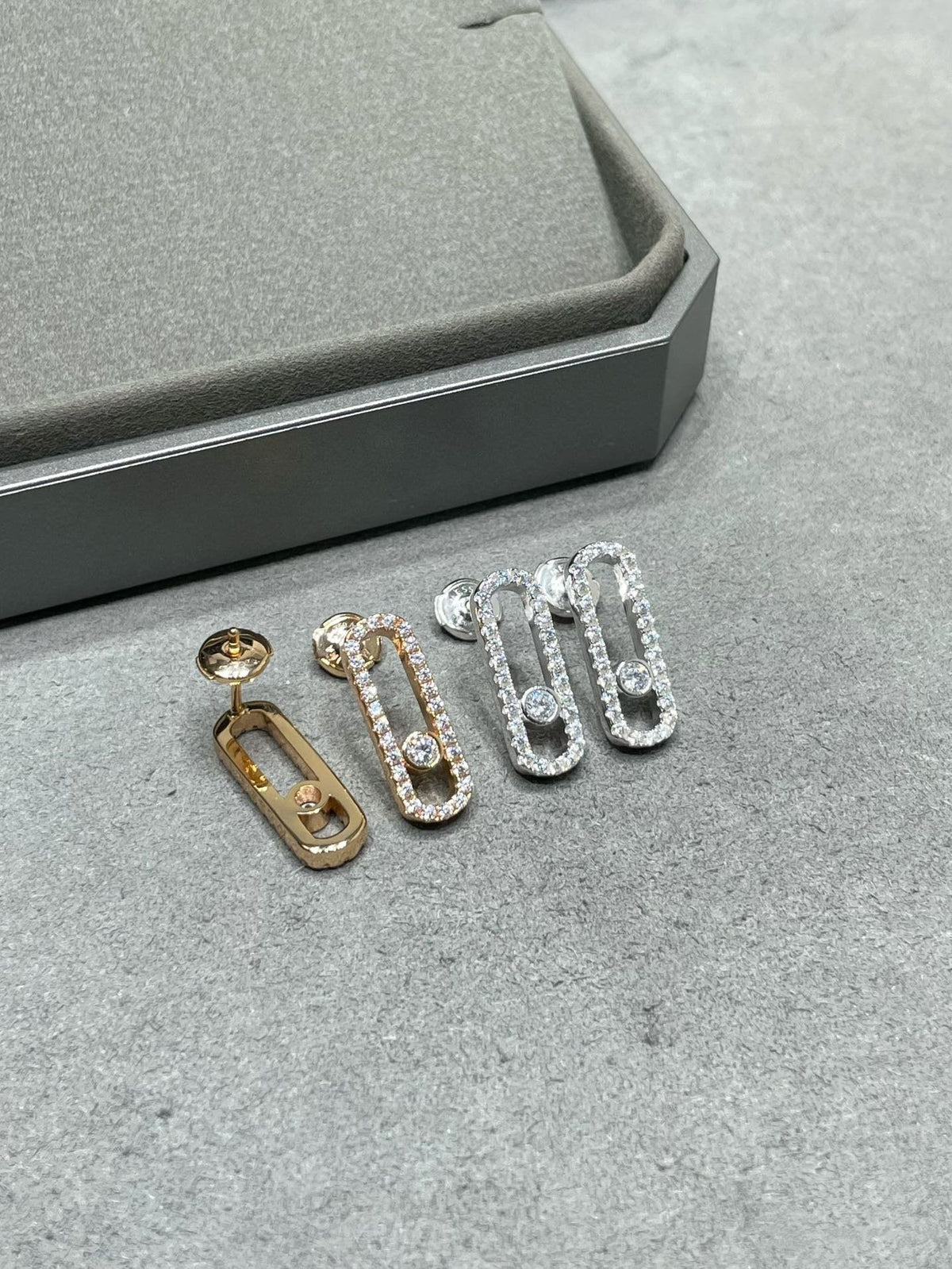 [Stellar Jewelry]MOVE UNO STUD DIAMOND PAVED EARRINGS