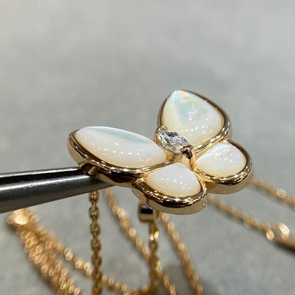 [Stellar Jewelry]BUTTERFLY MOP DIAMOND NECKLACE