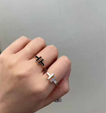 [Stellar jewels]T SMALL ONYX PINK GOLD RING