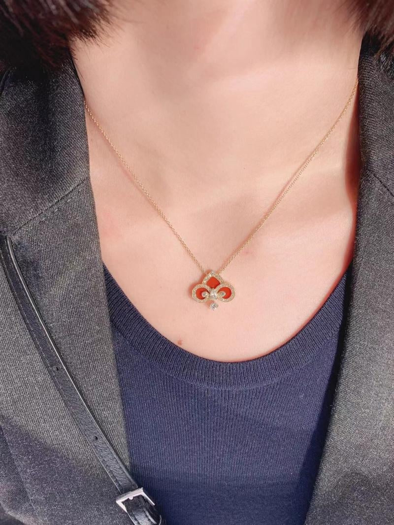 [Stellar jewels]FLEUR DE LIS PINK GOLD DIAMOND NECKLACE