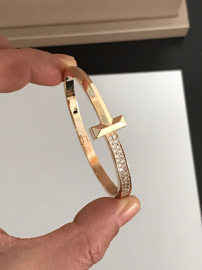 [Stellar jewels]T1 WIDE DIAMOND HINGED BANGLE PINK GOLD