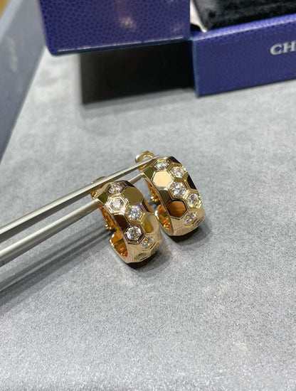 [Stellar Jewelry]BEE LOVE DIAMOND HOOP EARRINGS