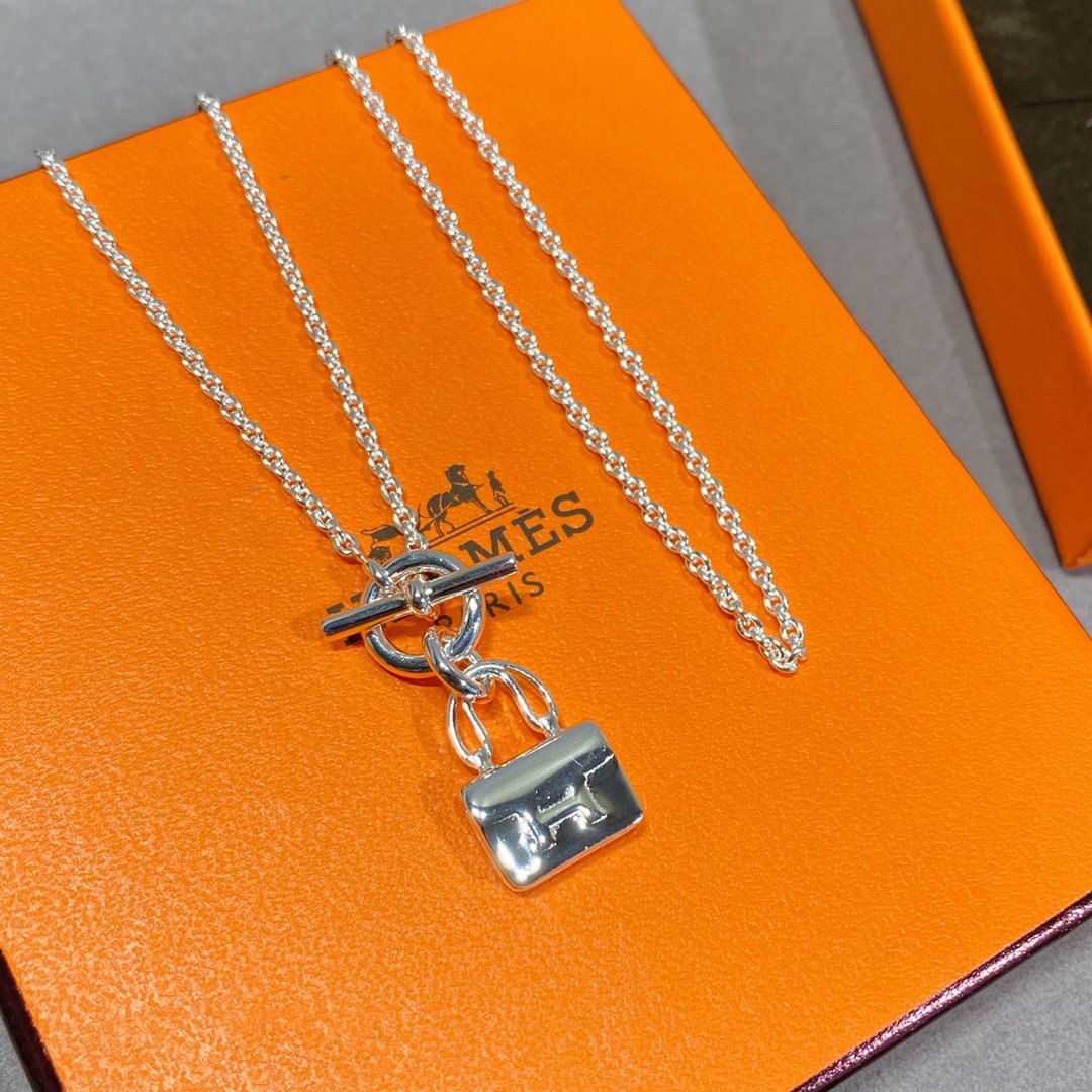 [Stellar Jewelry]CONSTANCE PEDANT SILVER NECKLACE