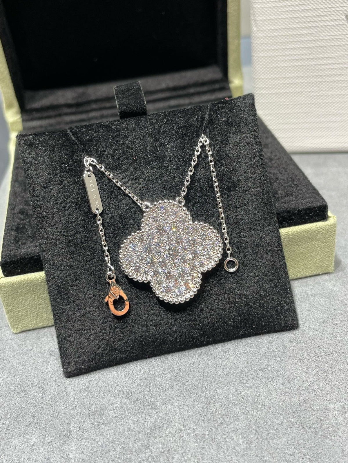 [Stellar Jewelry]CLOVER 25MM LARGE PENDANT DIAMOND PAVED SILVER NECKLACE