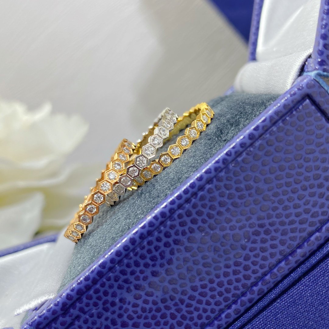 [Stellar Jewelry]BEE LOVE DIAMOND PAVED SMALL RING