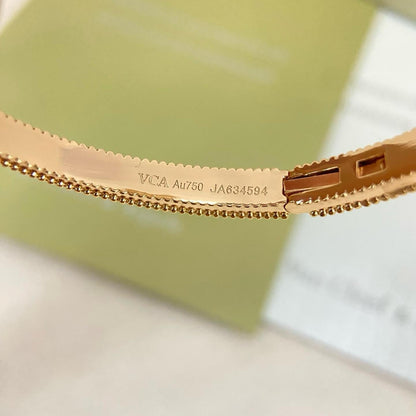[Stellar  Jewelry]ROSE QUARTZ THREE‑IN‑ONE BUTTERFLY BRACELET