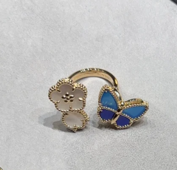 [Stellar Jewelry]2026 NEW TWIN BUTTERFLY LUCKY RING