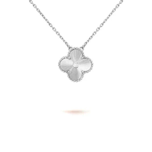 [Stellar Jewelry]CLOVER  15MM DIAMOND LASER NECKLACE SILVER