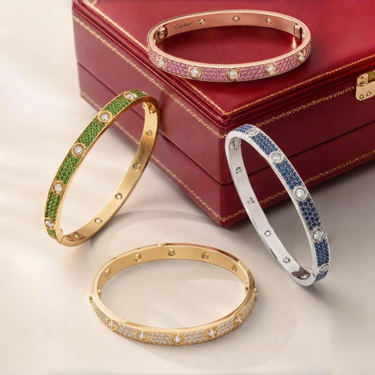 [Stellar Jewelry]2026 PAVE GEMSTONE LOVE BRACELET 6.1MM 10 DIAMONDS