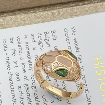 [Stellar Jewelry]BRAND NEW ASSORTED SNAKE HEAD MOTHER OF PEARL RINGS