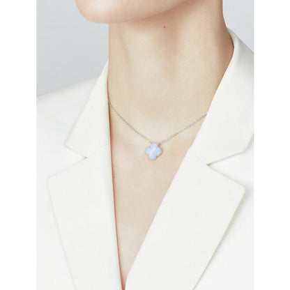 [Stellar Jewelry]CLOVER 15MM BLUE CHALCEDONY NECKLACE SILVER