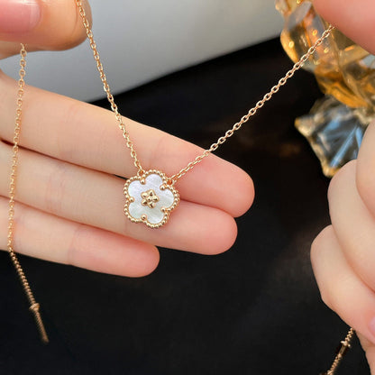 [Stellar Jewelry]LUCKY  WHITE MOP  PLUM BLOSSOM NECKLACE
