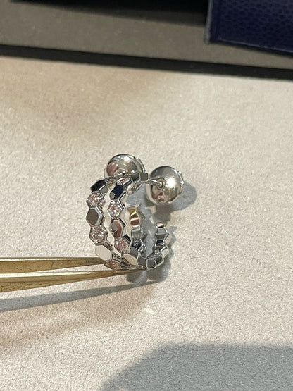 [Stellar Jewelry]Hollow Design Four-Leaf Clover Flower Shape Ring