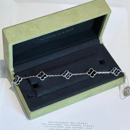 [Stellar Jewelry] CLOVER 5 MOTIF PULSAR STONE BRACELET COLLECTION