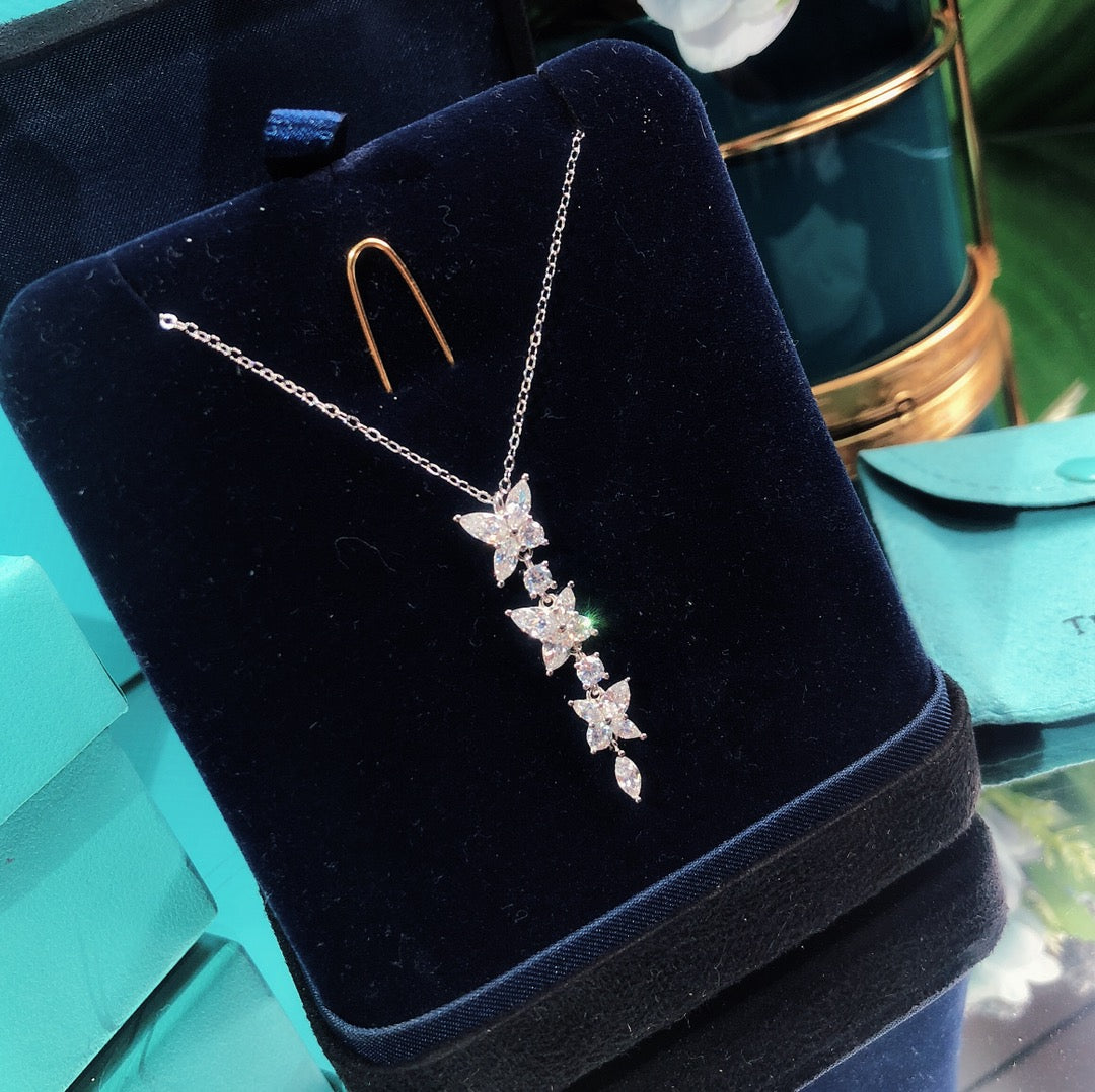 [Stellar jewels]MIXED CLUSTER DIAMOND DROP PENDANT