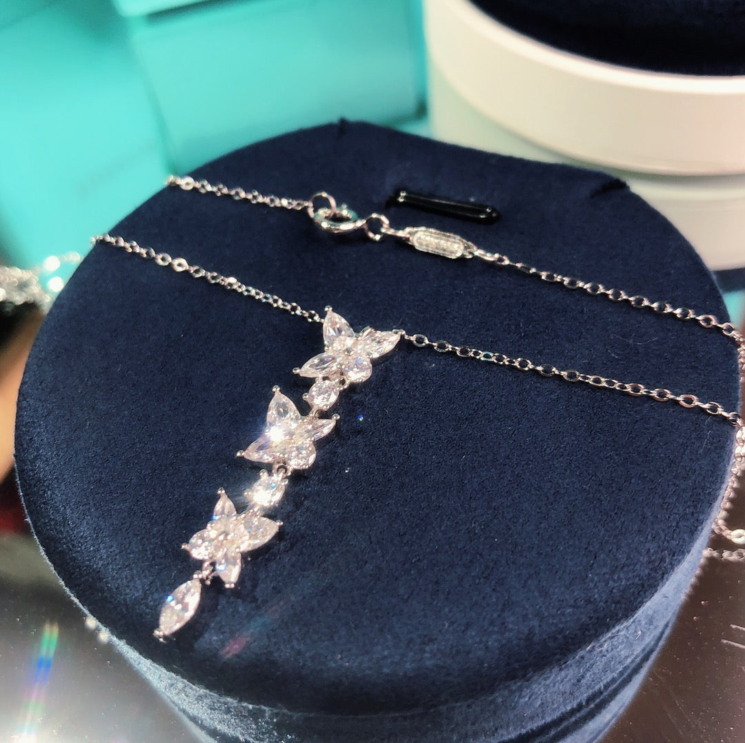 [Stellar jewels]MIXED CLUSTER DIAMOND DROP PENDANT