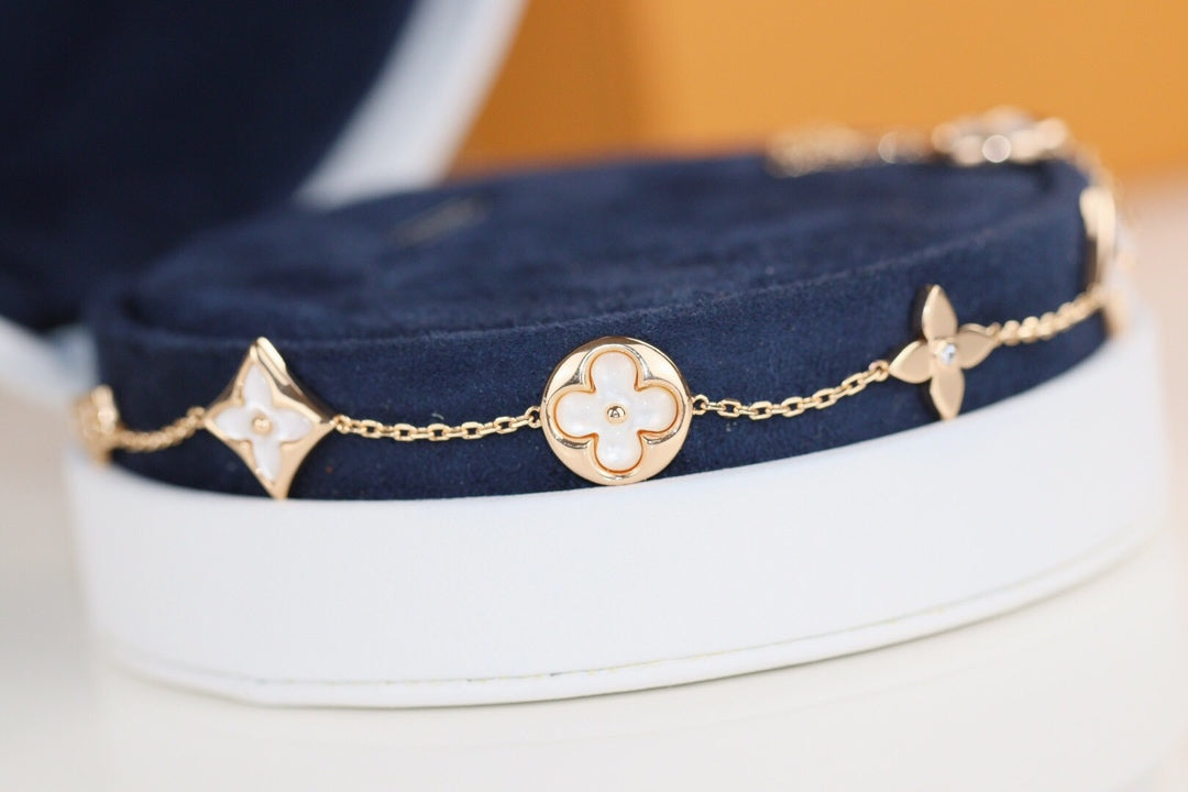 [Stellar Jewelry]LEAF CLOVER BRACELET
