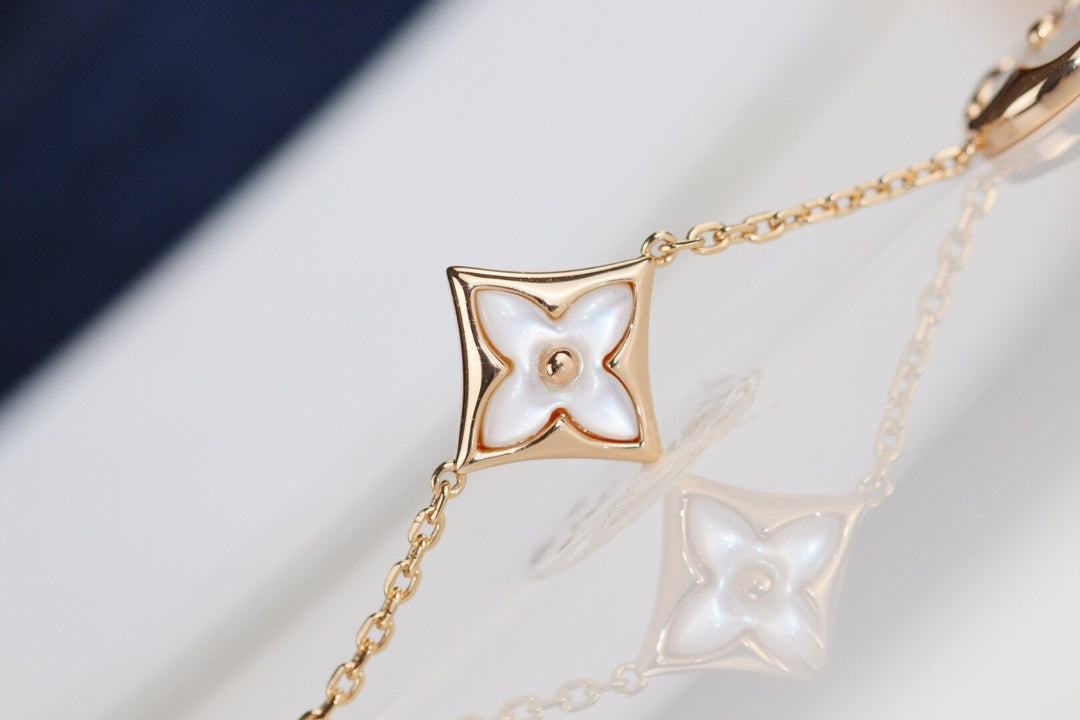 [Stellar Jewelry]LEAF CLOVER BRACELET
