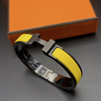 [Stellar Jewelry]CLIC HM SO BLACK YELLOW BRACELET